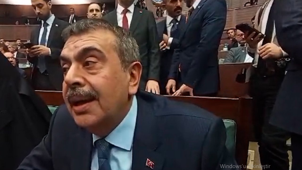 Bakan Tekin'den Ülkü Ocakları Protokolü Açıklaması Geldi!