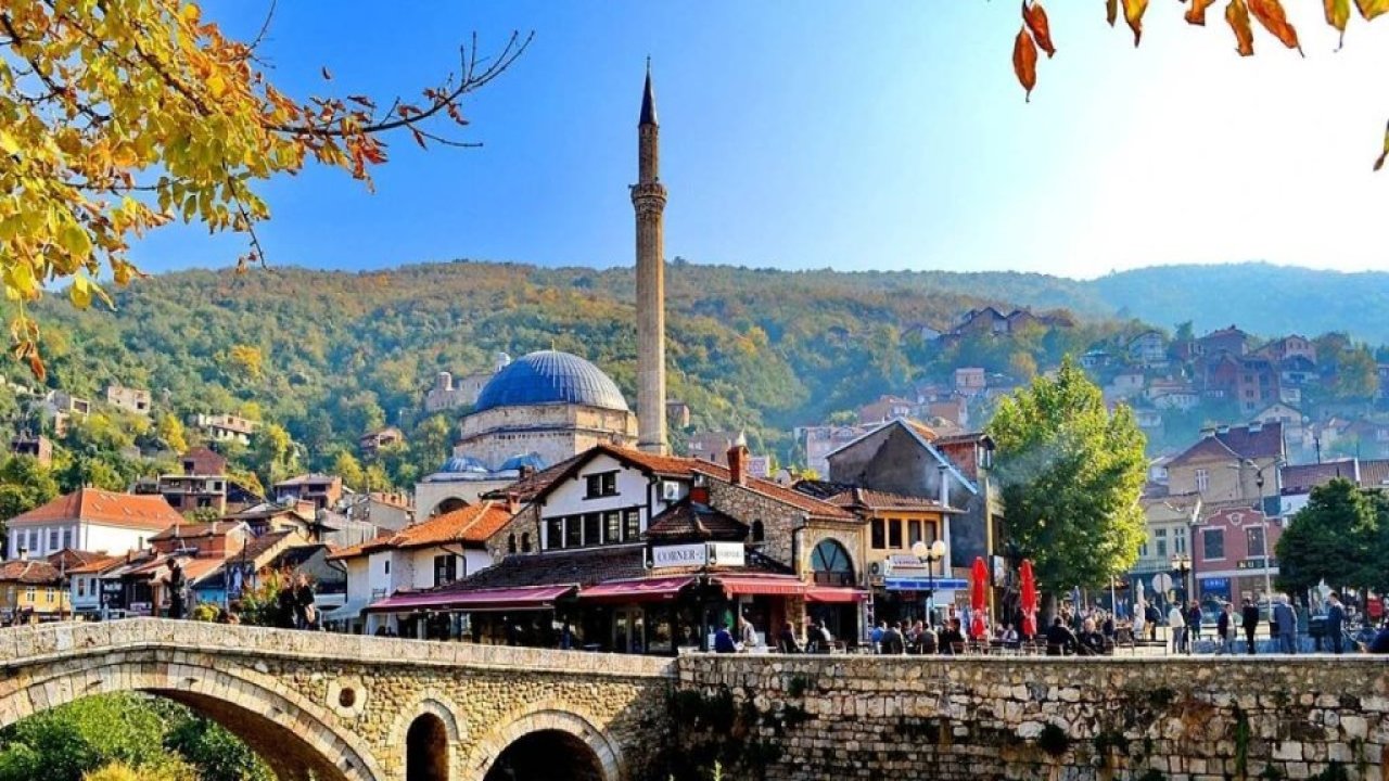 İşte o tarihi karar açıklandı!: Türkçe resmi dil olacak!
