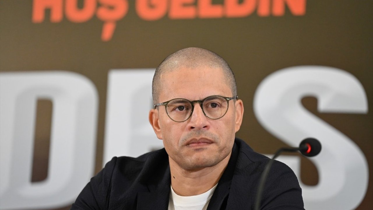 Alex de Souza’dan maaş kriziyle ilgili sert açıklama