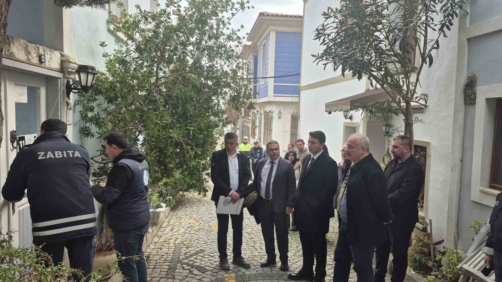 Bozcaada’da 36 İşletme Ruhsatsız Çıktı: Mühürlendi!