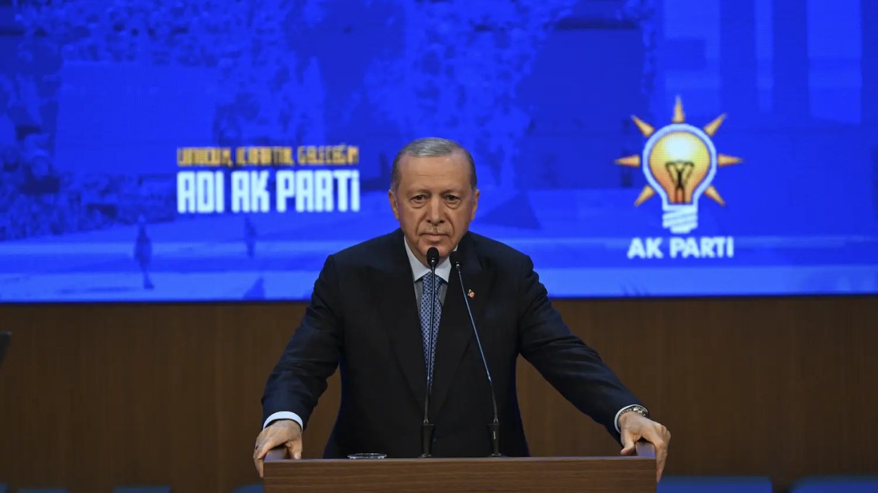 AKP'nin büyük kongresi 23 Şubat'ta!