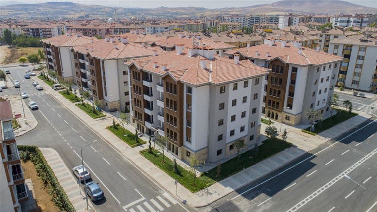Ev Sahibi Olmak İsteyenlere Büyük Müjde! TOKİ 81 İl İçin Konut Seferberliği Başlatıyor
