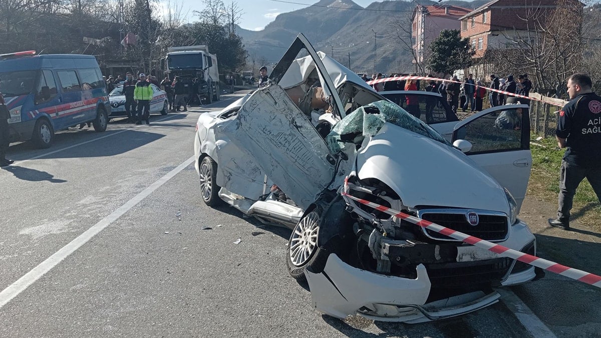 Giresun'da feci kaza: 3 kişi hayatını kaybetti, 1 kişi yaralandı