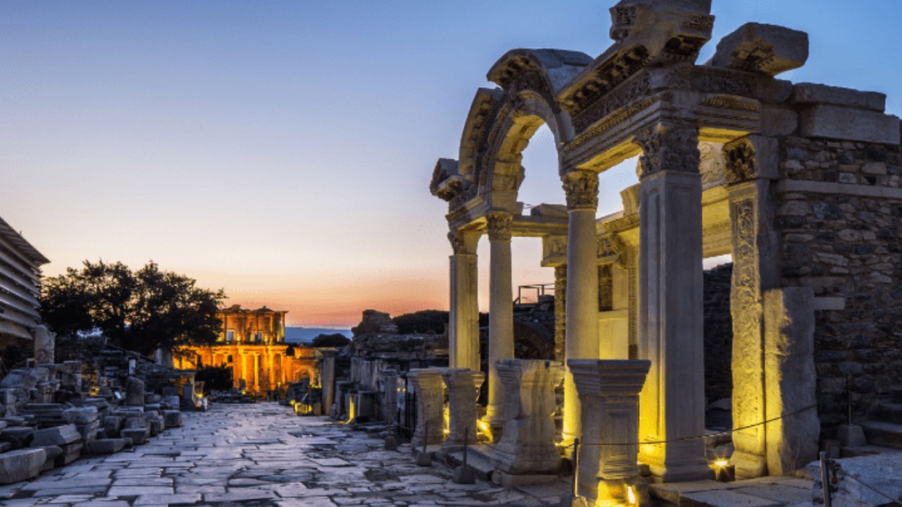 Antalya'daki Antik Kentler