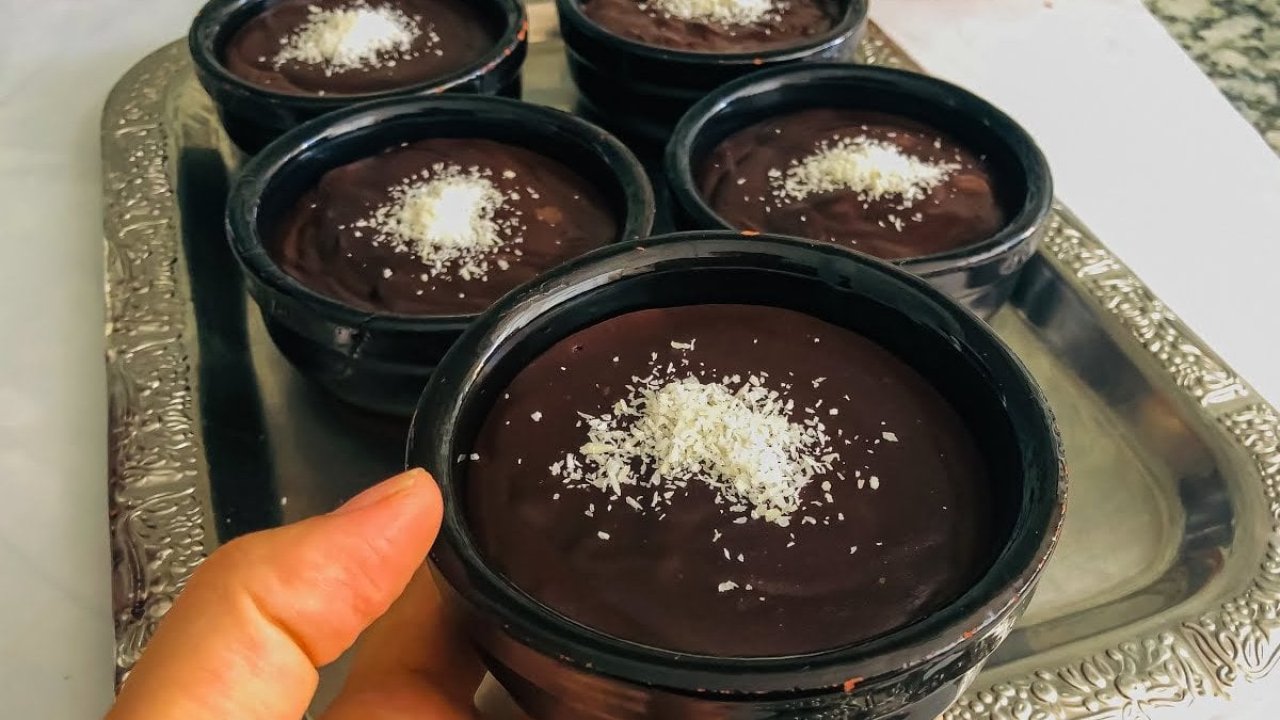 Bu tarifle kimse hazırını aramayacak! Yapması bu kadar basitmiş: Ev yapımı puding tarifi!