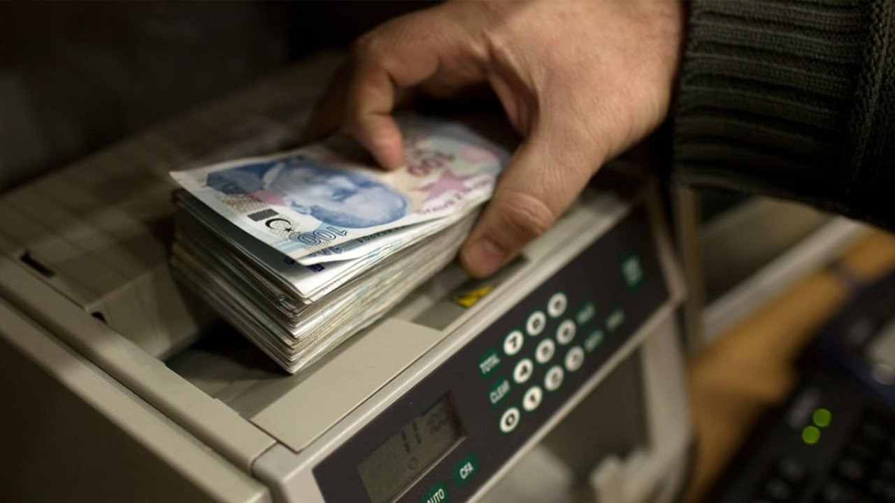 Gelir İdaresi, yüksek gelirli mükelleflere tebligat göndermeye başladı