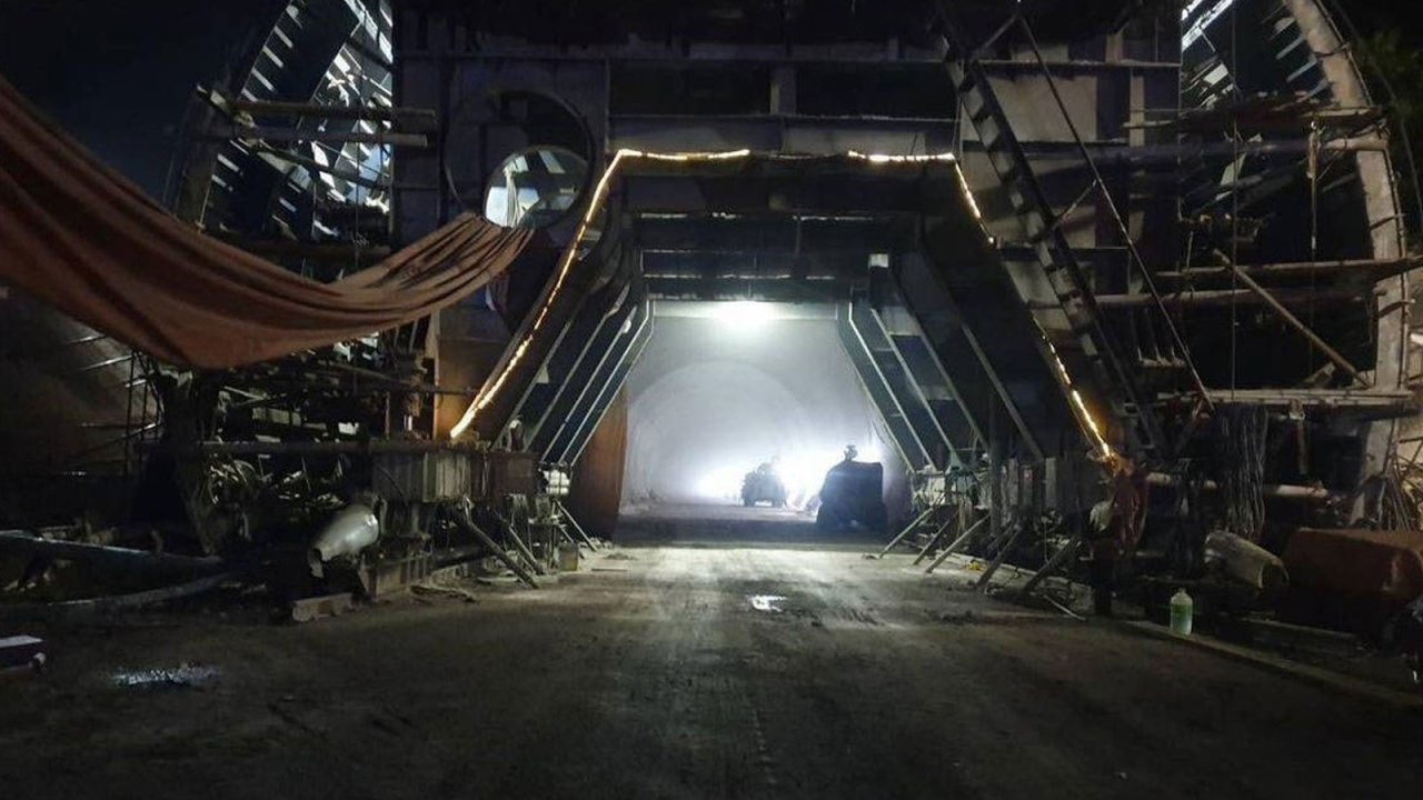 Tayland'da köprü inşaatında çöken beton kirişi nedeniyle çok sayıda ölü ve yaralı var