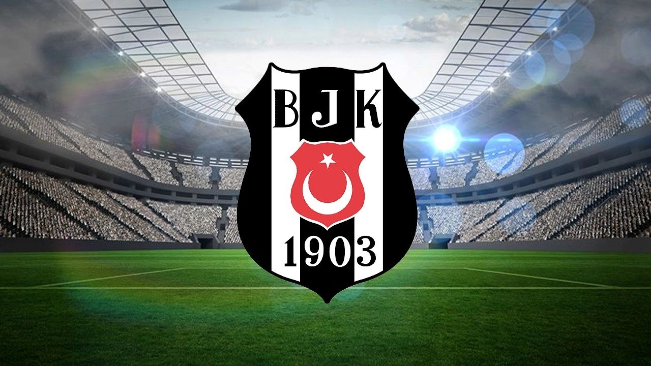 Beşiktaş'tan kadro dışı iddialarıyla ilgili açıklama!