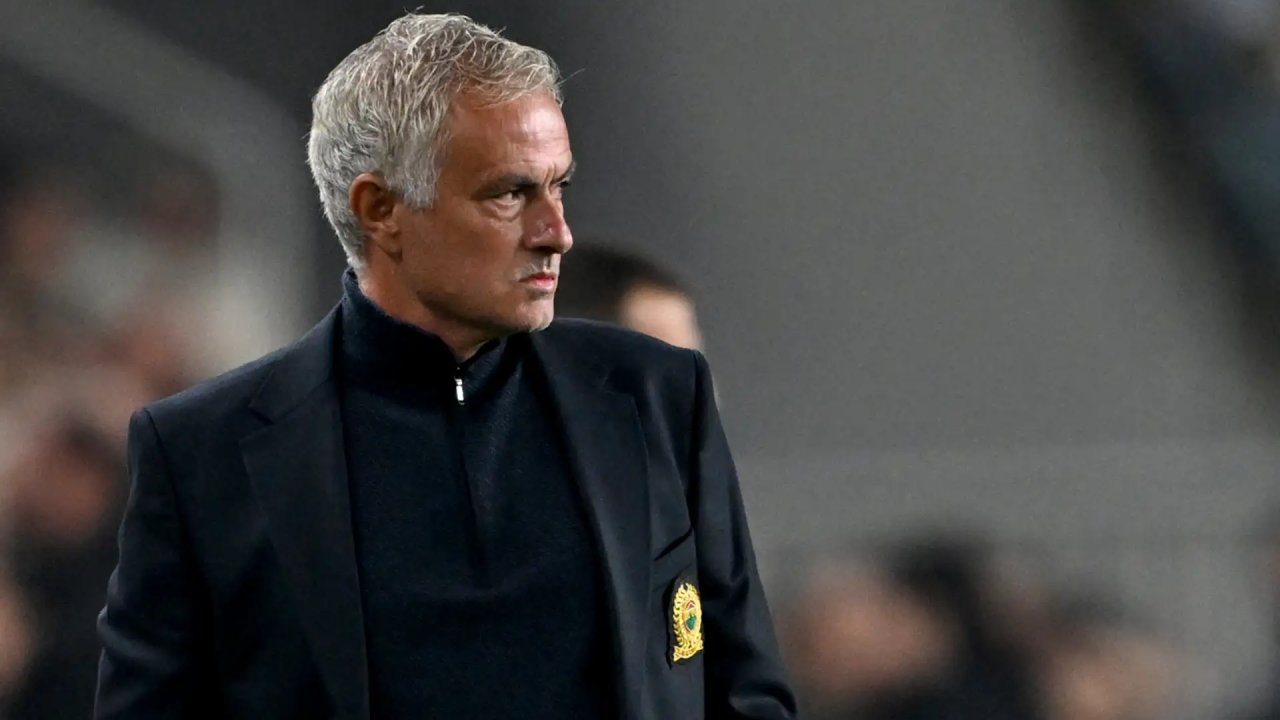 Fenerbahçe'de 52 yıllık geleneği Mourinho bitirebilir