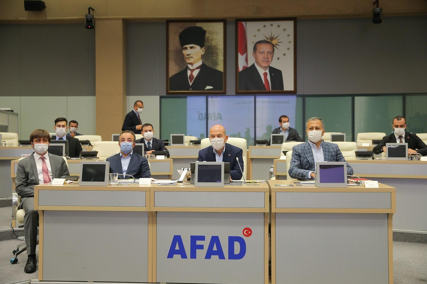İstanbul'da deprem toplantısı yapıldı, İBB Başkanı İmamoğlu davet edilmedi