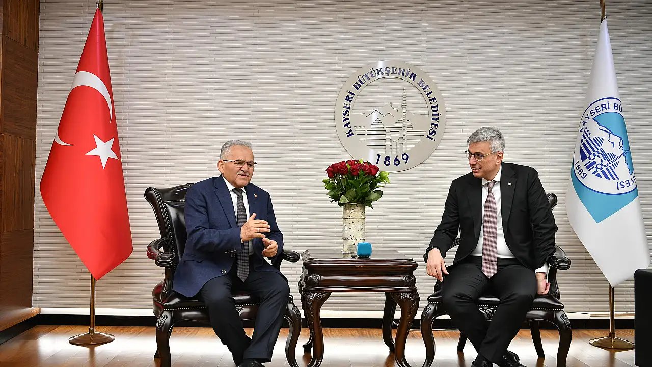 Sağlık Bakanı Bakan Memişoğlu’ndan Başkan Büyükkılıç’a ziyaret