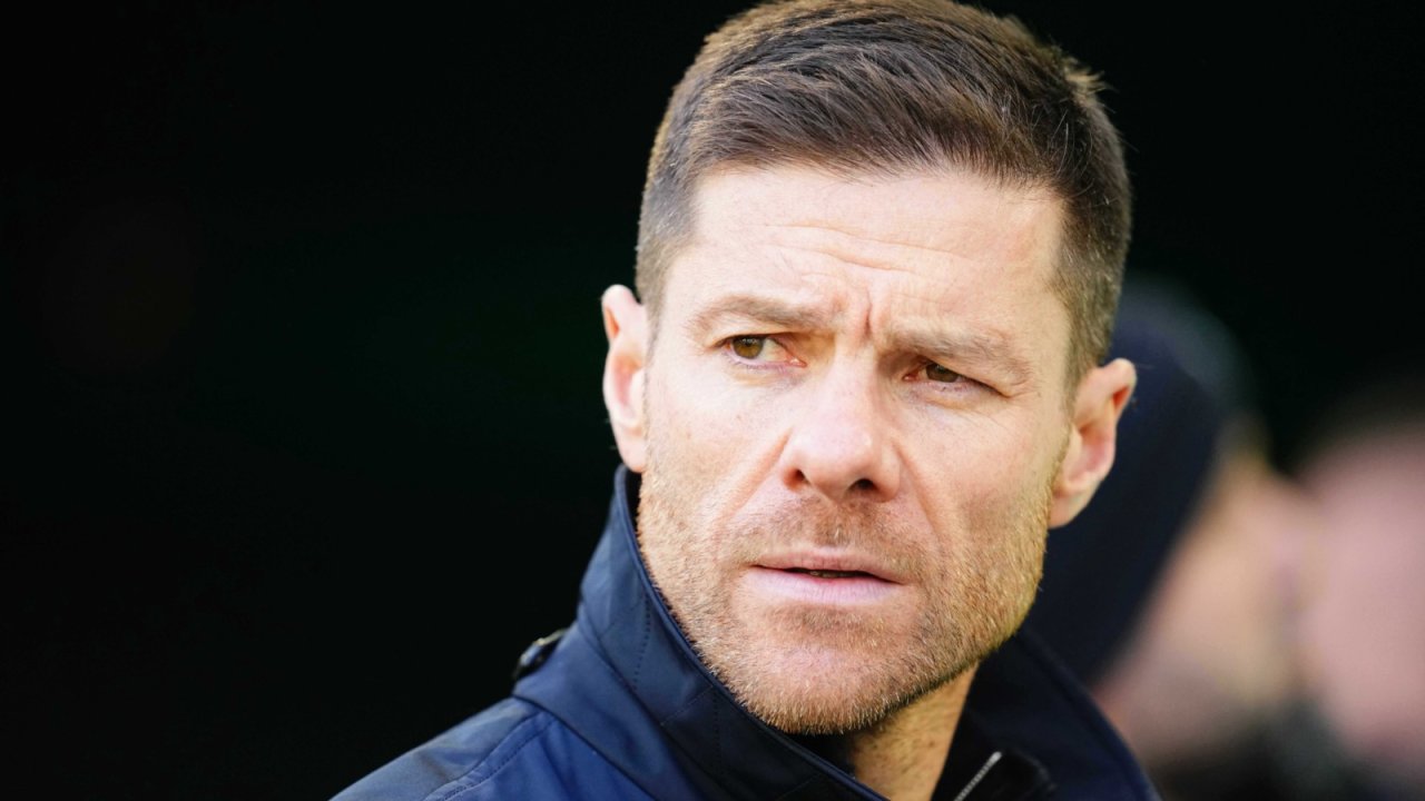Real Madrid ve Bayer Leverkusen için önemli an: Xabi Alonso az önce kararını açıklayacak!