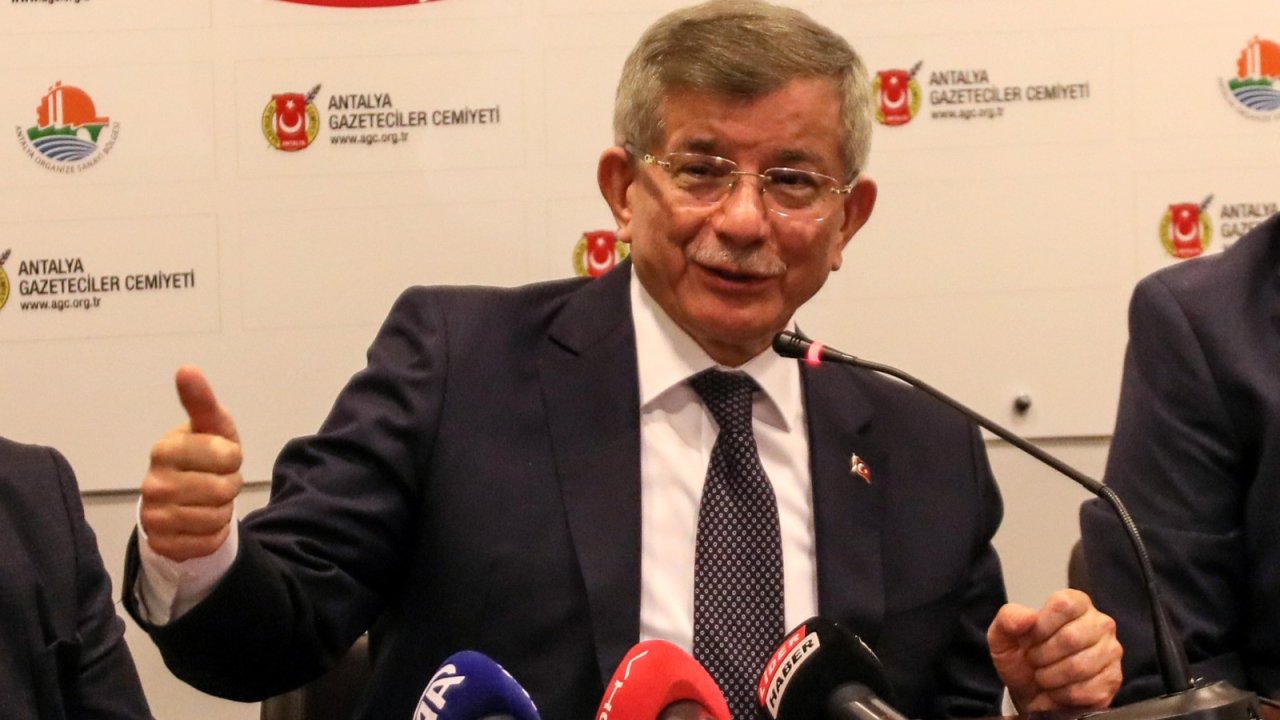Davutoğlu'ndan açıklama: 