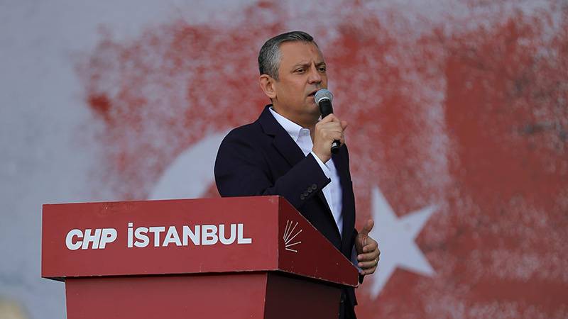 Özgür Özel’in paylaştığı Erdoğan videosu gündeme bomba gibi düştü! 
