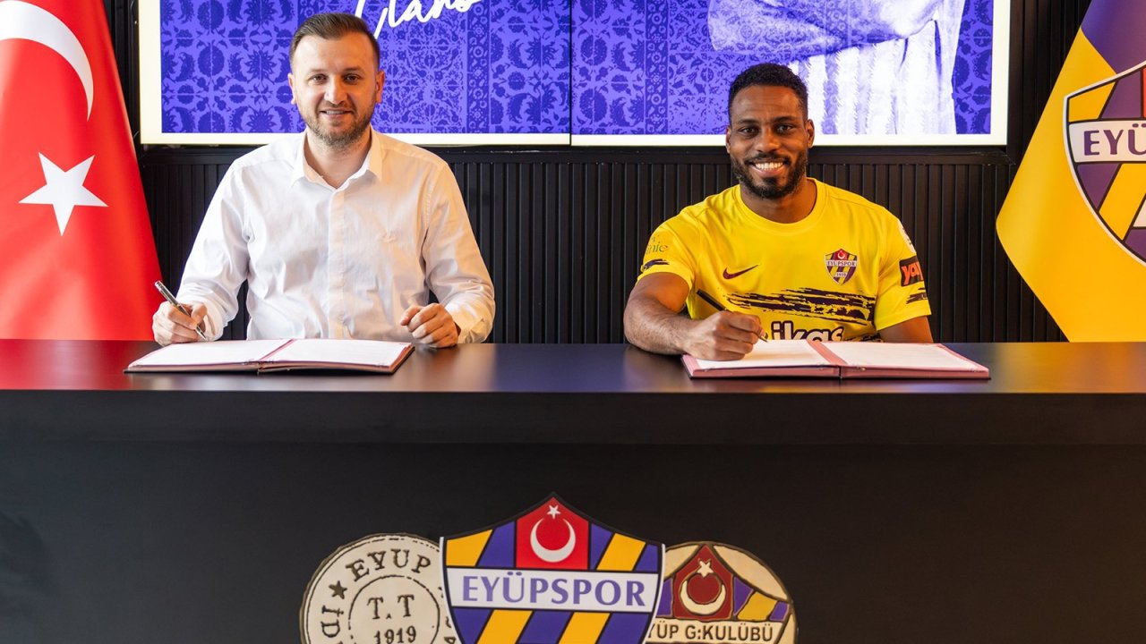 Eyüpspor, Luccas Claro ile sözleşme yeniledi