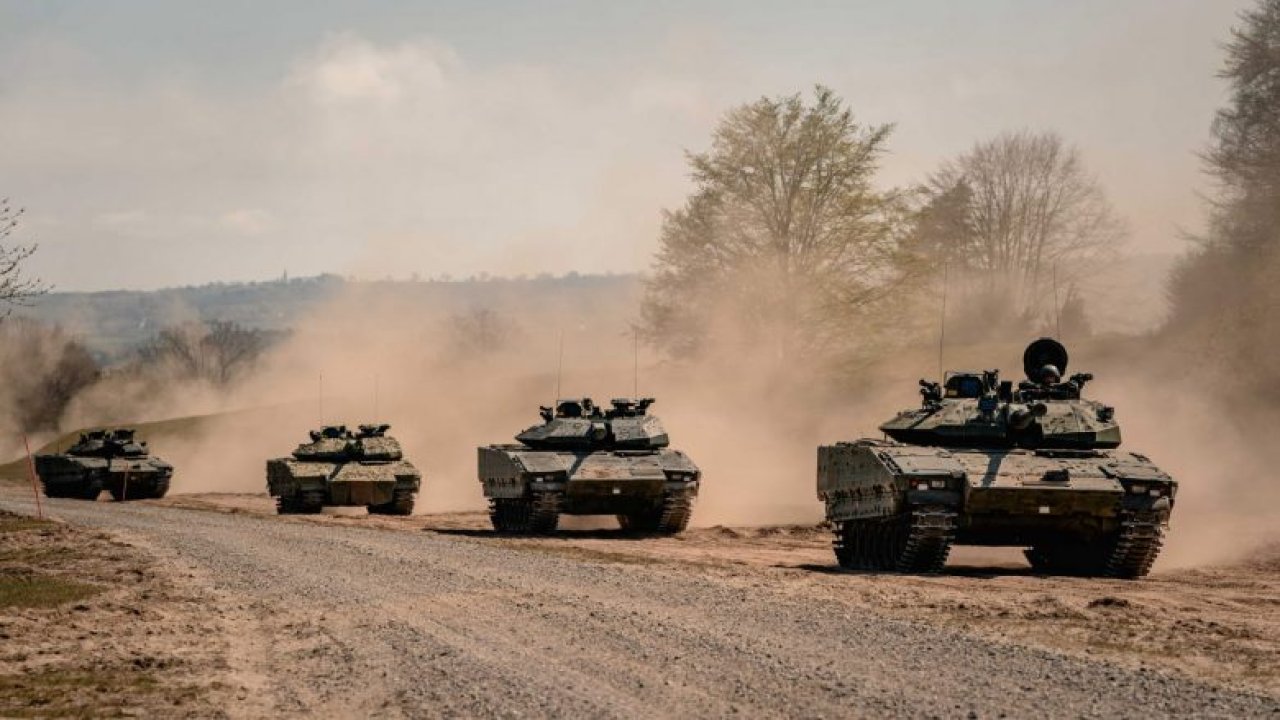 İsveç’ten Ukrayna’ya 1,6 milyar dolarlık askeri yardım!