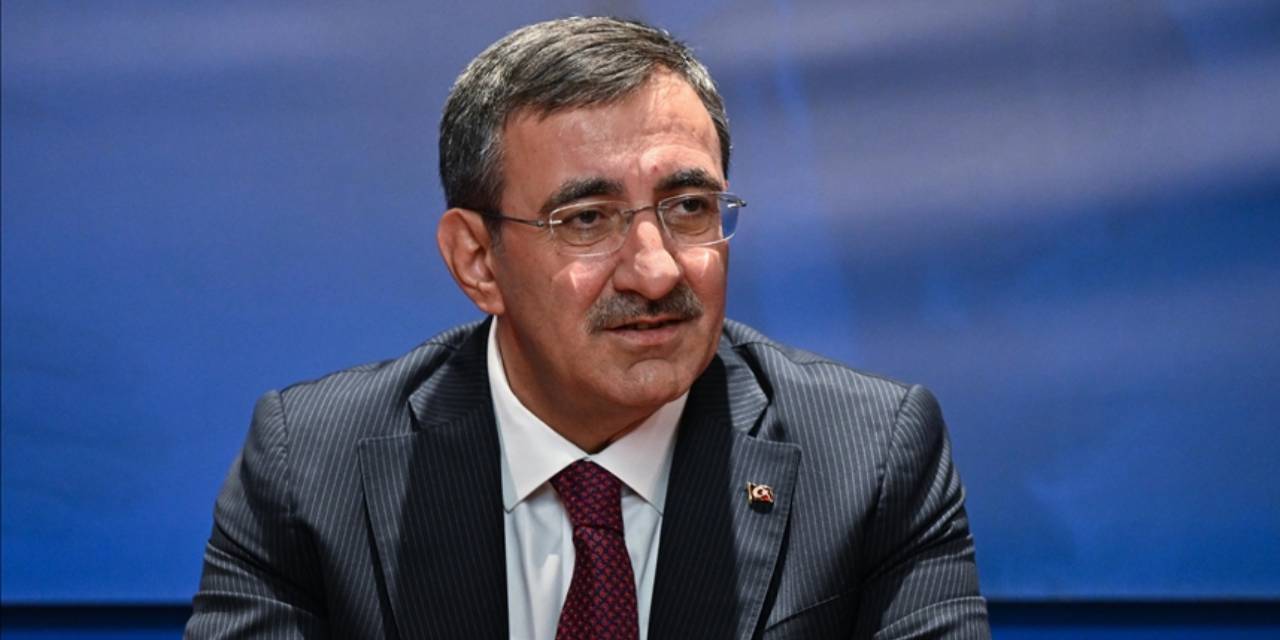 Cevdet Yılmaz’dan Boykotçulara Sert Tepki: “Huzuru Bozmaya Çalışıyorlar!”