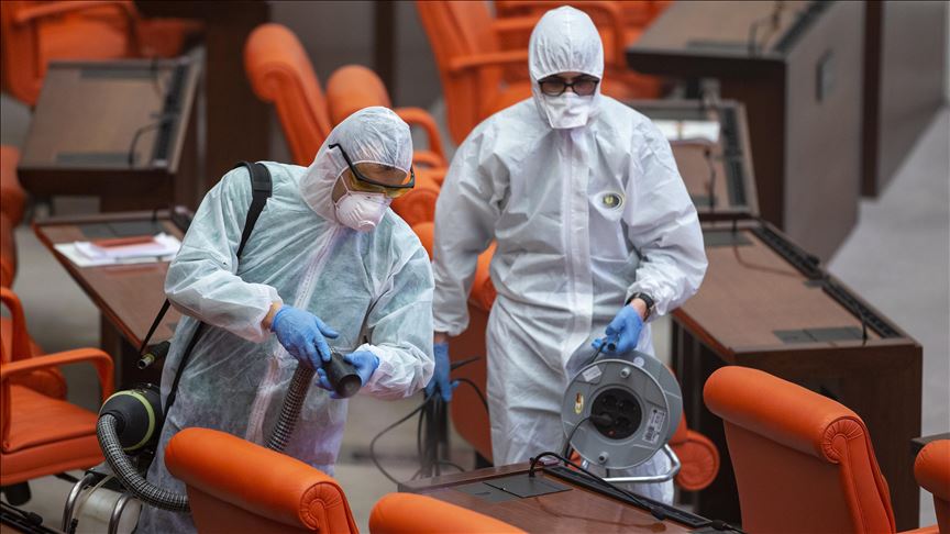 Meclise koronavirüs test cihazı kuruldu!