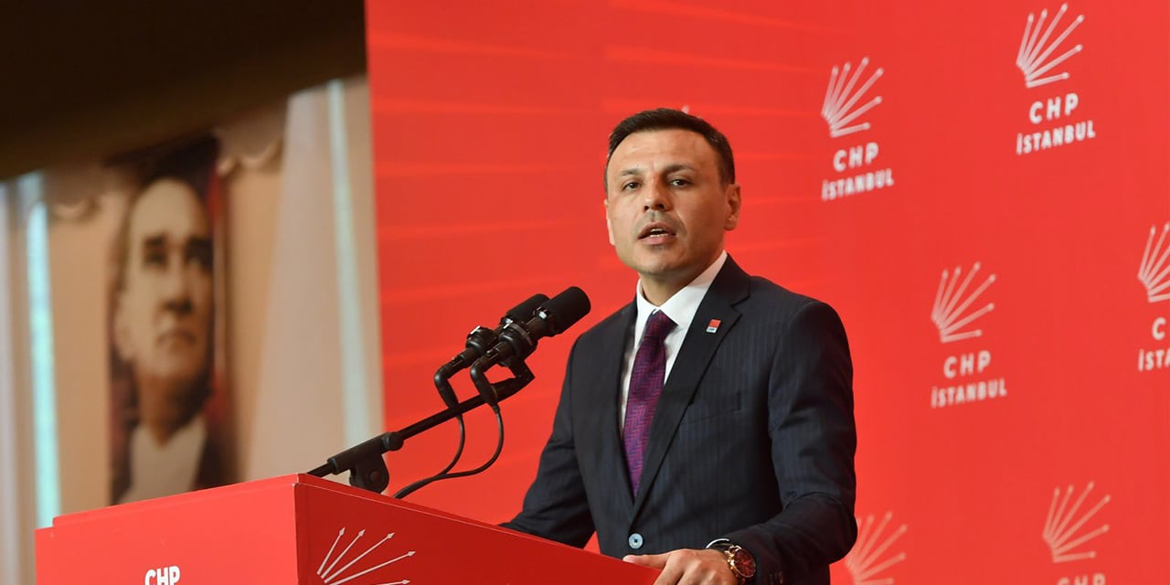 Özgür Çelik, İl Başkanlığı önünde nöbette: 