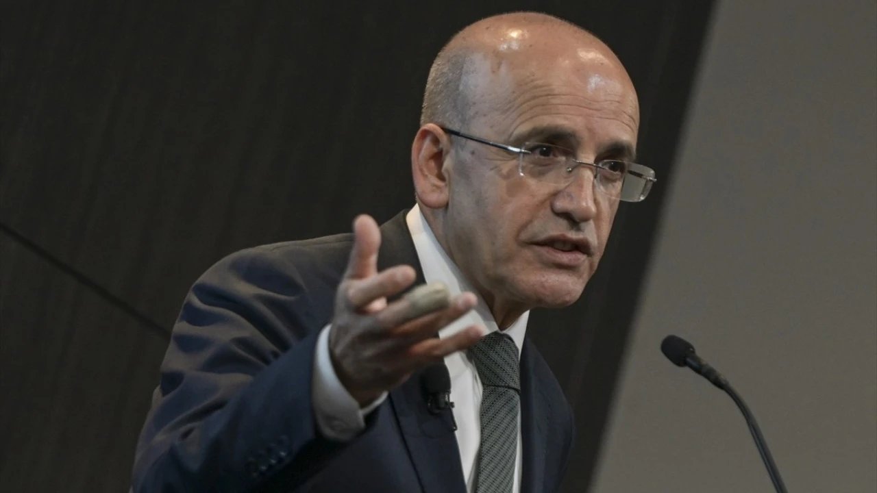 Bakan Şimşek: 'Dezenflasyon programını uygulamakta kararlıyız'