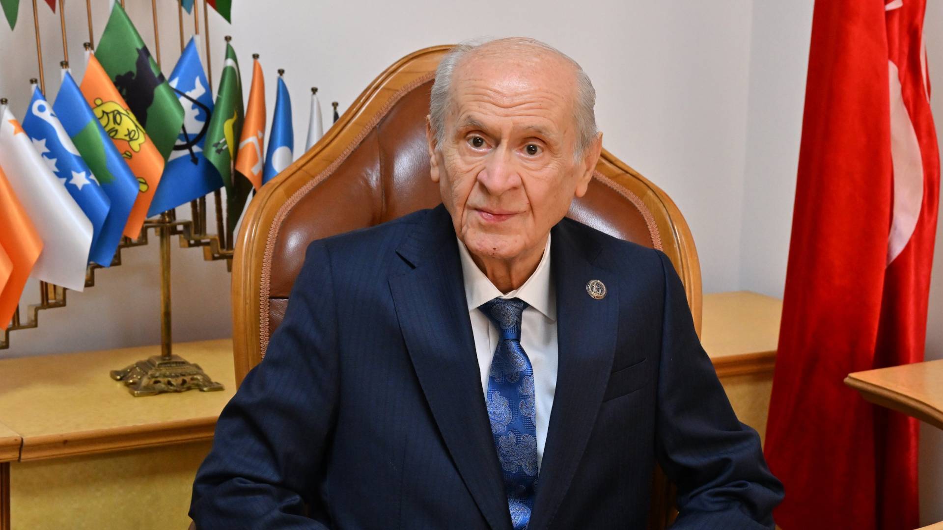 Ahmet Hakan’dan, Bahçeli’ye tam destek: