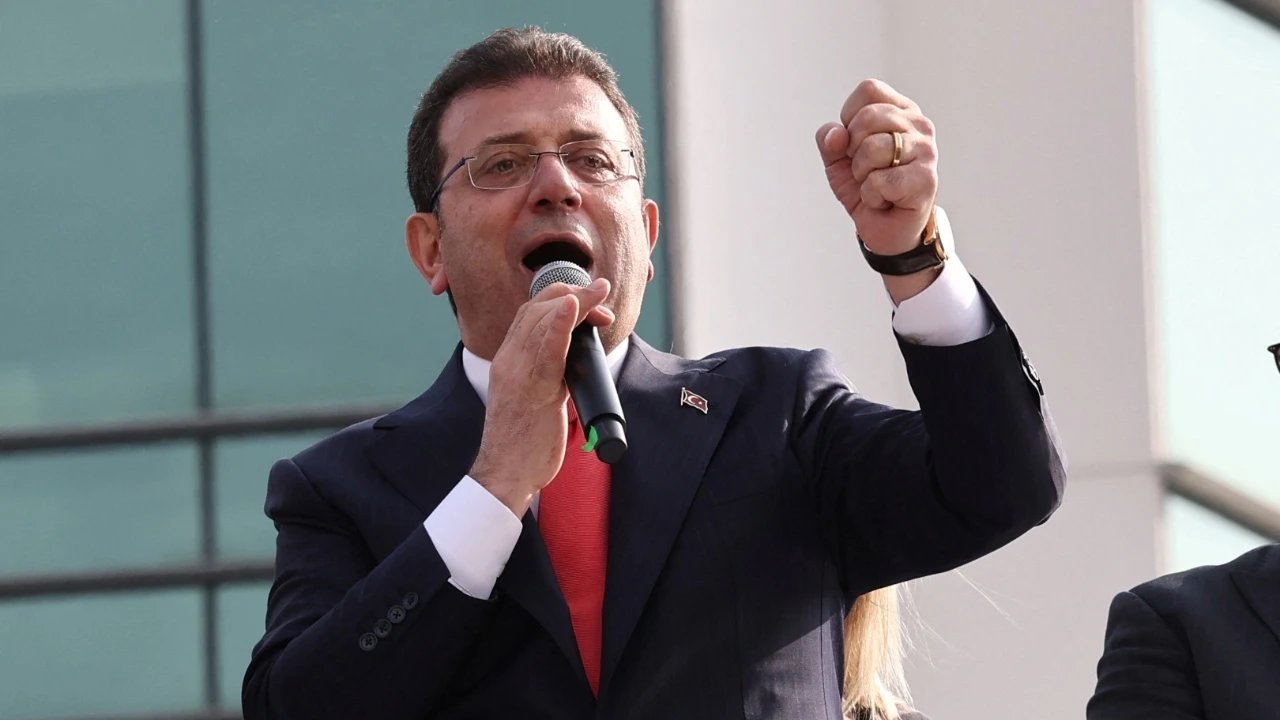 İmamoğlu'ndan Türk Bayrağı çağrısı; 23 Nisan’dan 19 Mayıs’a, her yerde dalgalandıralım