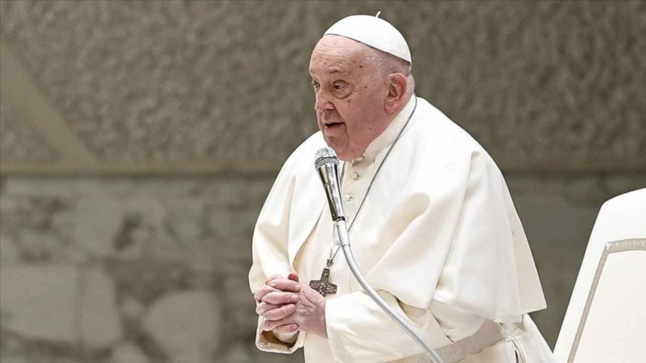 Papa Franciscus'un ölüm sebebi açıklandı