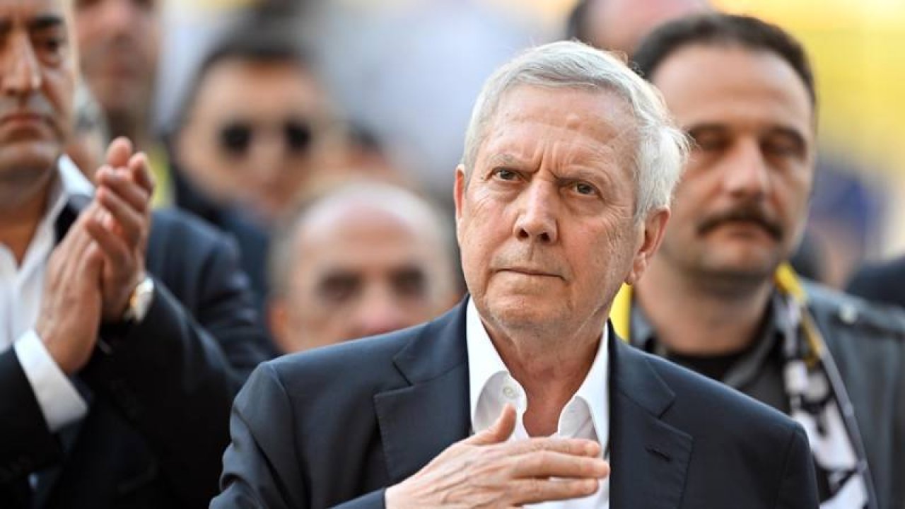 Fenerbahçe'de hareketli gece! Aziz Yıldırım'dan çarpıcı açıklamalar