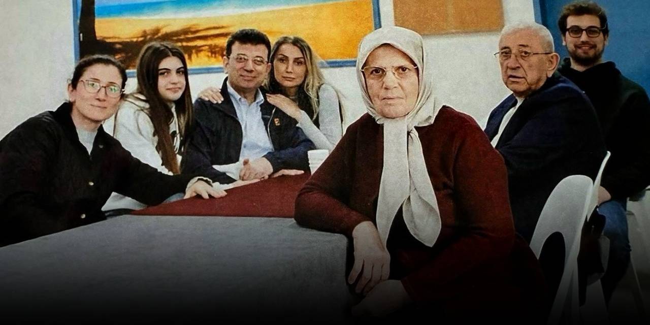 Cezaevinde ilk görüşme: İmamoğlu’nun ailesiyle fotoğrafı gündem oldu