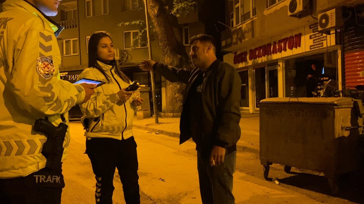 İnegöl'de alkollü testi reddeden ehliyetsiz sürücüye 45 bin TL ceza