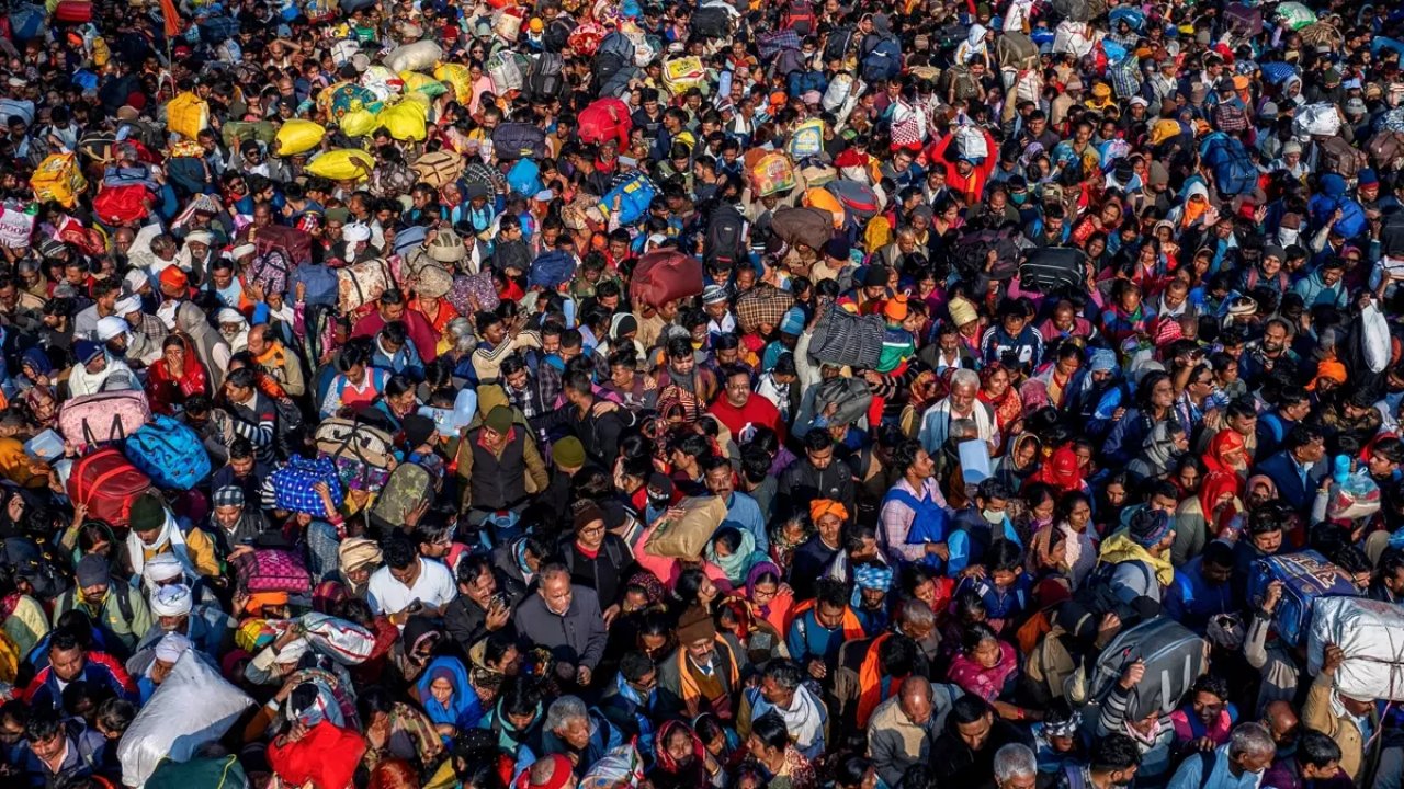 Hindistan'da dini festivalde izdiham: 6 ölü, 30 yaralı