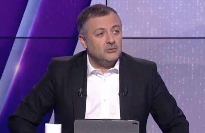 Mehmet Demirkol'un yeni adresi 'filozof' oldu!