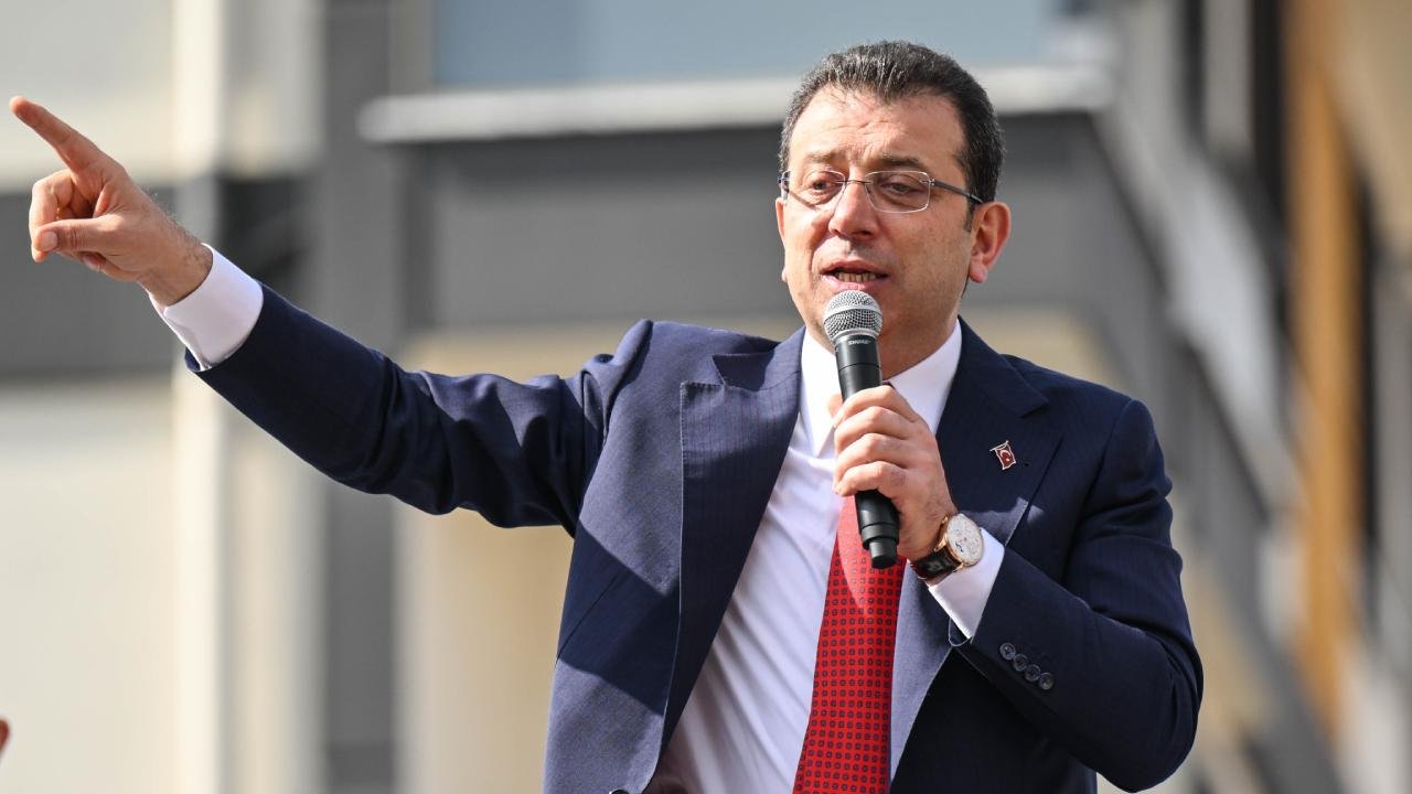 İmamoğlu’nun sosyal medya hesabını kapattıran Bekiroğlu kendini cezaevinde buldu!