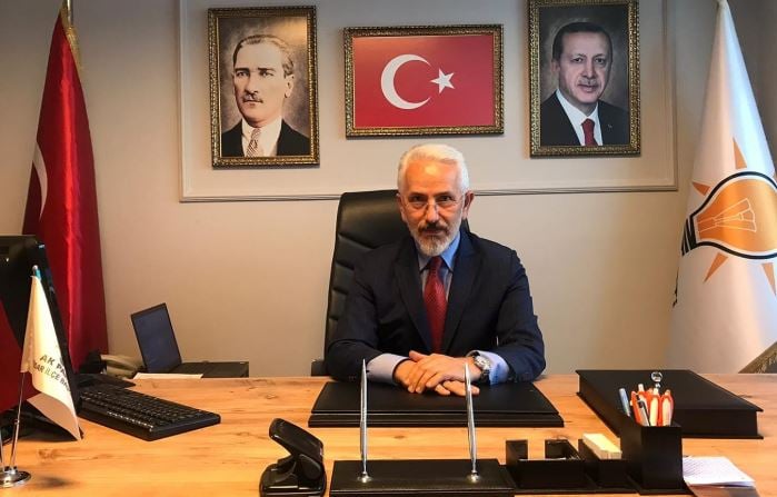 AKP'den İmamoğlu Tepkisiyle İstifa Eden İlk İsim! 