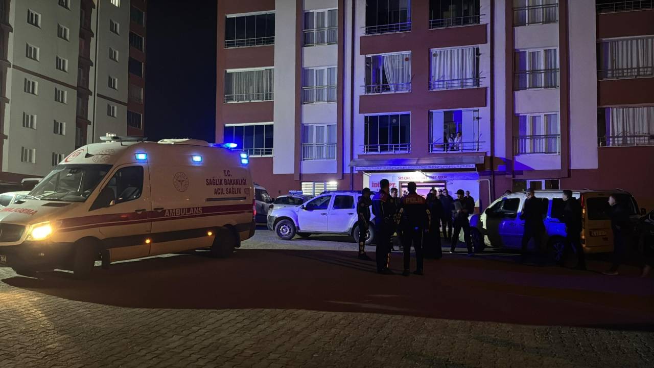 Sivas'ta Vahşet: İki Kardeş Elleri Bağlı Halde Ölü Bulundu!