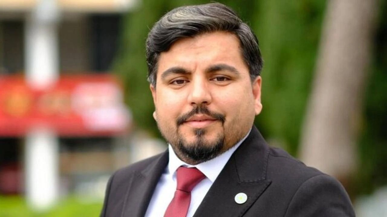 Antalya’da Gerilim Yükseldi! Youtuber Kocabıyık, Hakaret Suçlamasıyla Tutuklanarak Cezaevine Gönder
