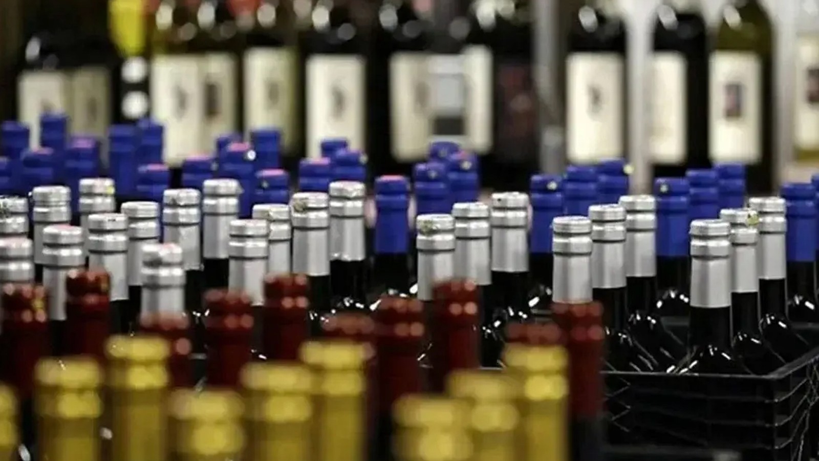Sahte içki vahşeti: 109 can kaybı, 44 tutuklama