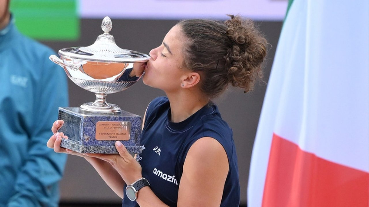 Jasmine Paolini, Roma Açık’ta 40 yıl sonra şampiyon olan ilk İtalyan kadın tenisçi oldu!
