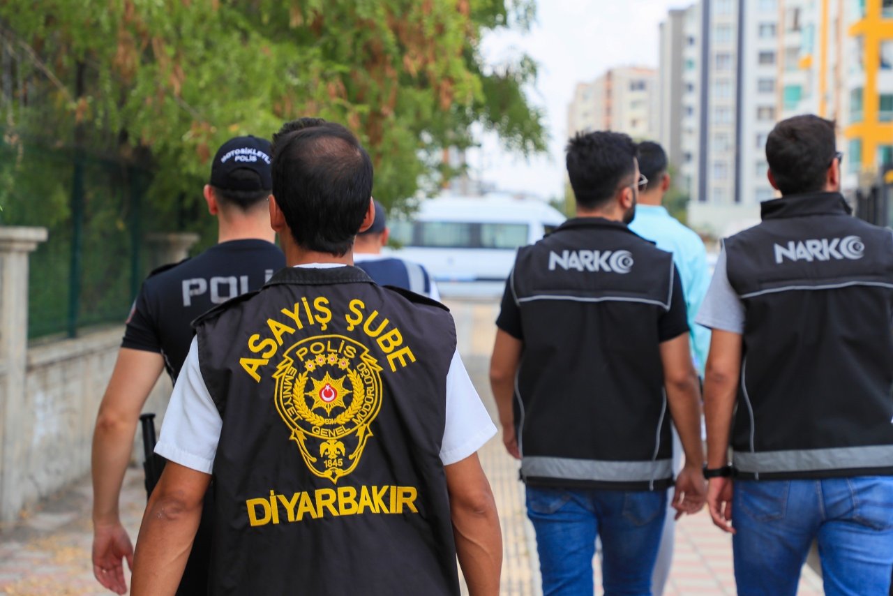 Huzur İstanbul uygulaması damga vurdu: Binlerce polis görevdeydi