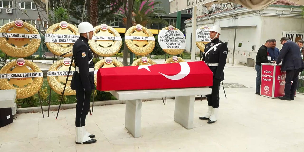 Türkiye ekonomisinin duayen ismi Rüştü Saracoğlu son yolculuğuna uğurlandı