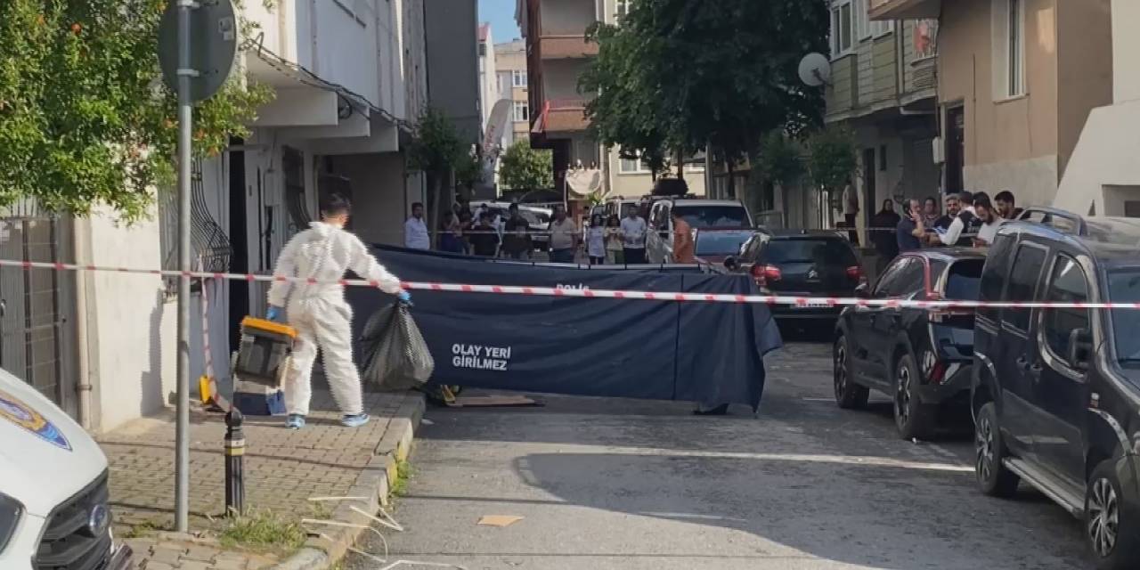 Bağcılar'da boşanma aşamasındaki koca dehşet saçtı: Eşini yaralayıp intihar etti