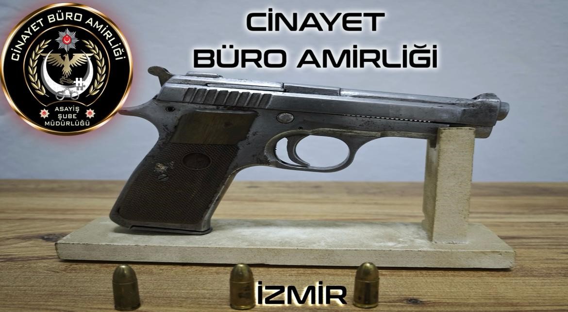 Buca'da alacak verecek tartışması kanlı bitti: Genç silahla vurularak hayatını kaybetti