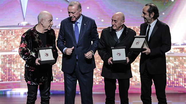 MFÖ, bilet satamadığı için mi Bodrum konserini iptal etti?