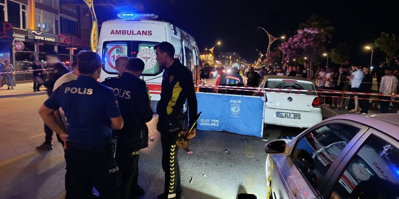 Sakarya sahil yolunda can pazarı: Yaya hayatını kaybetti, sürücü firarda
