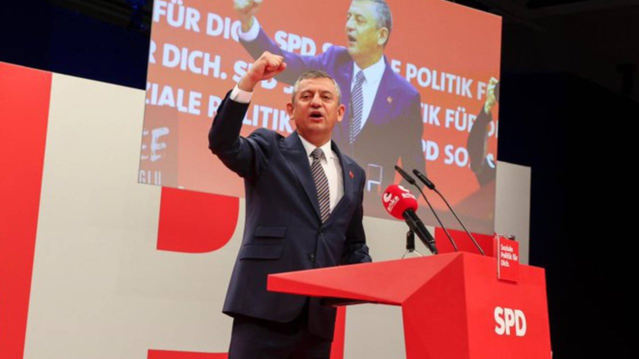 Özel Almanca konuştu; ayakta alkışlandı: 
