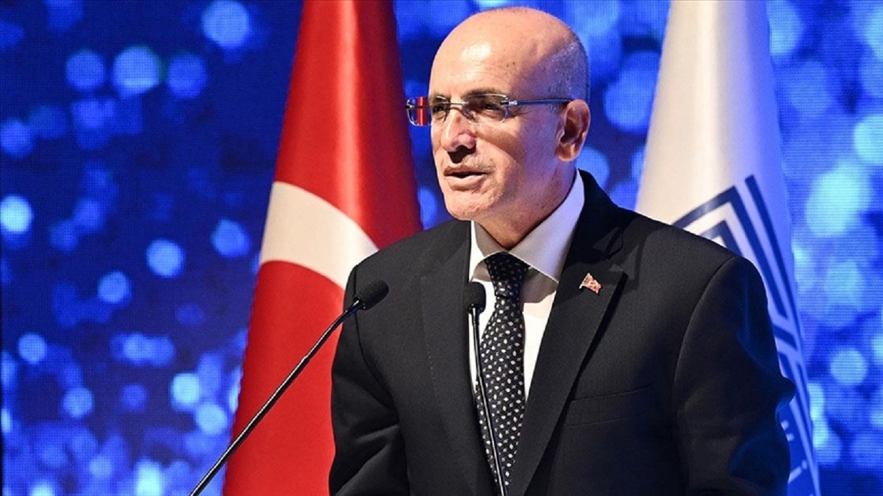 Şimşek açıkladı: Risk primi düştü, finansman kapıları aralanıyor