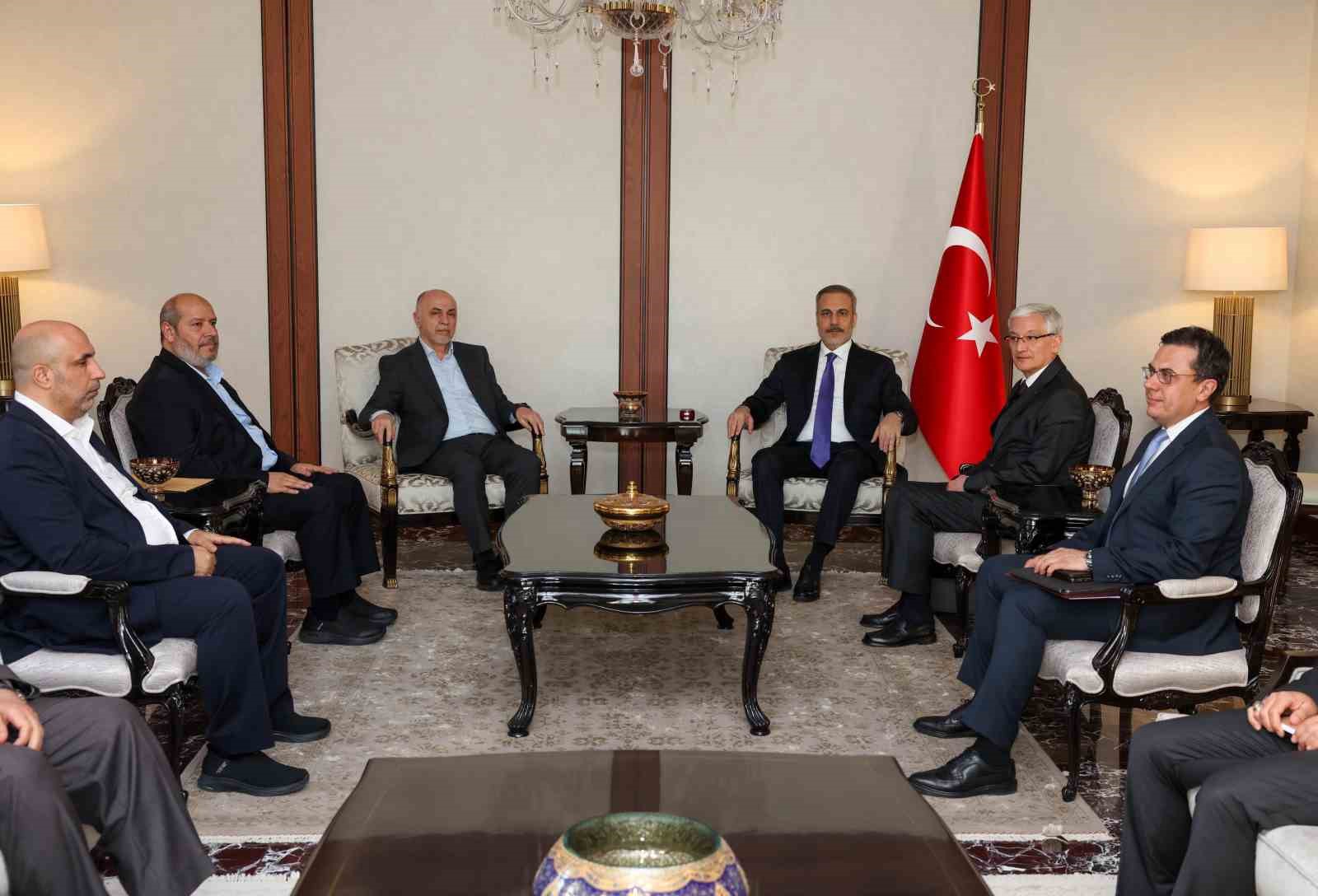 Bakan Fidan: Gazze'deki katliamı dünya görmezden gelemez
