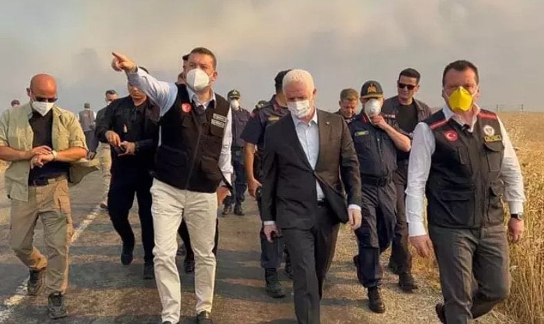 Silivri Yangınında Şok Gelişme: Eski AKP İlçe Başkanı Mangal Yaparken Ormanı Yakmış!