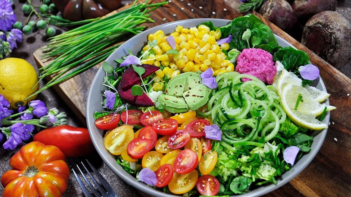 Kaliforniya'da Kaktüs Salatası Zehirlenmesi: 8 Kişi Hastanelik Oldu!