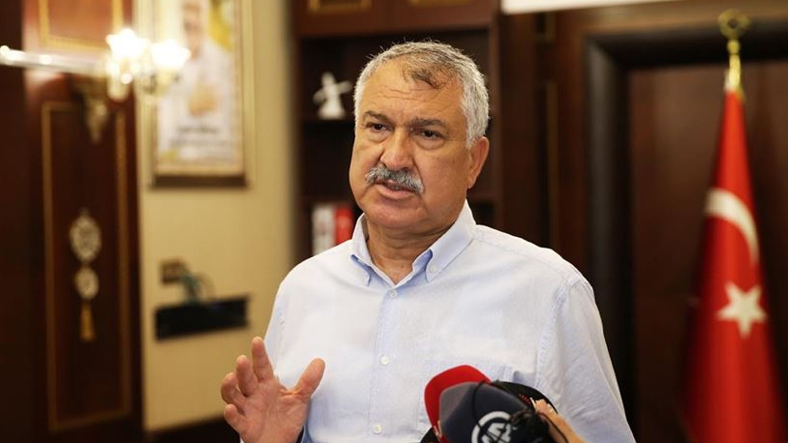 Karalar Tutuklandı: 
